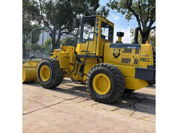 Rataslaadur KOMATSU WA320