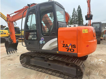 Ekskavaator HITACHI ZX70