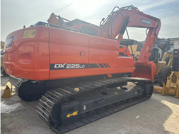 Lintekskavaator DOOSAN DX225LC
