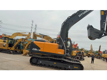 Lintekskavaator HYUNDAI R220LC-9S: pilt 2