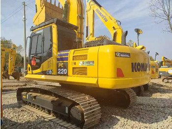 Lintekskavaator KOMATSU PC220-8: pilt 2