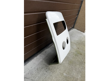 Uus Pealisehitus ja välispind - Buss narożnik, zderzak przedni lewy MB 350 Tourismo Mercedes-Benz 350 Tourismo: pilt 3 Uus Pealisehitus ja välispind - Buss narożnik, zderzak przedni lewy MB 350 Tourismo Mercedes-Benz 350 Tourismo: pilt 3