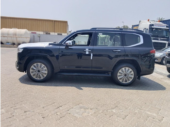 Auto TOYOTA Land Cruiser