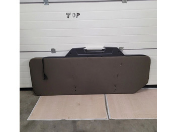 Kabiin ja interjöör MAN TGX