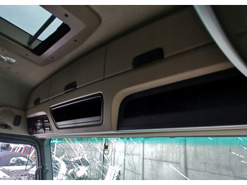 Kabiin ja interjöör MERCEDES-BENZ Actros