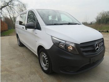 Väike kaubik MERCEDES-BENZ Vito 114