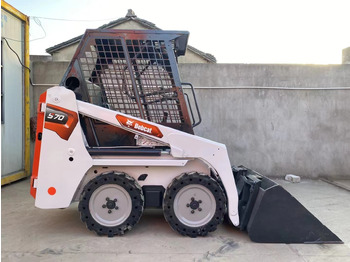 Kompaktlaadur BOBCAT S70