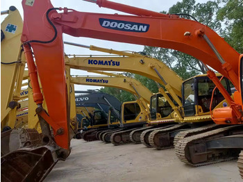 Lintekskavaator DOOSAN DH300LC-7: pilt 4