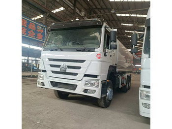 Tsisternauto SINOTRUK HOWO