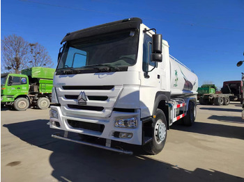 Tsisternauto SINOTRUK HOWO