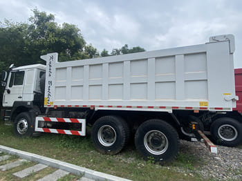 Veoauto SHACMAN