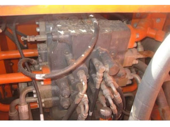 Lintekskavaator 2023 Doosan DH225-7: pilt 4