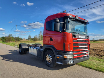 Kabiinišassiiga veoauto SCANIA 124