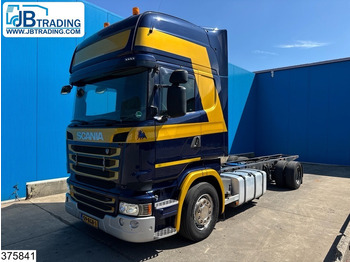 Kabiinišassiiga veoauto SCANIA R 410