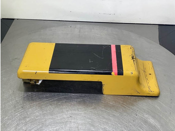 Raam/ Konstruktsioon - Ehitusmasinad Cat 924G - Engine hood/Motorhaube/Motorkap: pilt 2 Raam/ Konstruktsioon - Ehitusmasinad Cat 924G - Engine hood/Motorhaube/Motorkap: pilt 2