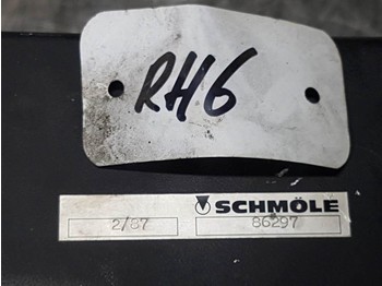 Raam/ Konstruktsioon - Ehitusmasinad O & K RH6-1186-359-Airco condenser/Klimakondensator: pilt 4