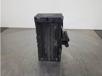 Raam/ Konstruktsioon - Ehitusmasinad O & K RH6-1186-359-Airco condenser/Klimakondensator: pilt 3