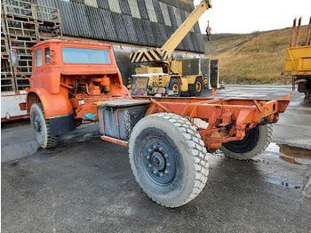 Kabiinišassiiga veoauto Bedford MJP2 4X4: pilt 4 Kabiinišassiiga veoauto Bedford MJP2 4X4: pilt 4