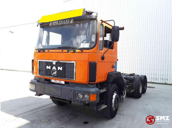 Kabiinišassiiga veoauto MAN 26.292 6cyl 362 372: pilt 3