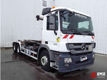 Konteinerveduk/ Tõstukiga veoauto MERCEDES-BENZ Actros 2641
