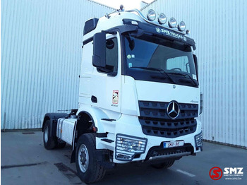 Sadulveok MERCEDES-BENZ Arocs