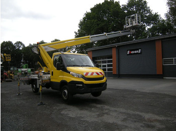 Veoautolt tõusev platvorm IVECO Daily