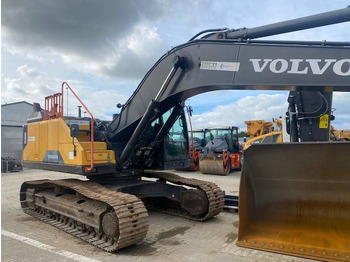Volvo EC 300 E NL MIETE / RENTAL (12001057) liising Volvo EC 300 E NL MIETE / RENTAL (12001057): pilt 1