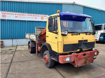 Mercedes-Benz 1117 K (6-CILINDER) KIPPER WITH FERRARI CRANE (FULL STEEL SUSPENSION / MANUAL GEARBOX / P.T.O.) liising Mercedes-Benz 1117 K (6-CILINDER) KIPPER WITH FERRARI CRANE (FULL STEEL SUSPENSION / MANUAL GEARBOX / P.T.O.): pilt 2