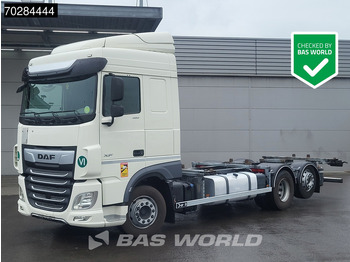 Konteinerveduk/ Tõstukiga veoauto DAF XF 480