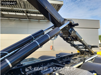 Uus Konkstõstukiga veoauto Iveco X-Way 580 6X2 NEW Palfinger PHT20SLD5 Hooklift Lift+steering Axle Automatic Navi ACC LED: pilt 3 Uus Konkstõstukiga veoauto Iveco X-Way 580 6X2 NEW Palfinger PHT20SLD5 Hooklift Lift+steering Axle Automatic Navi ACC LED: pilt 3