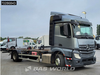 Konteinerveduk/ Tõstukiga veoauto Mercedes-Benz Actros 1843 4X2 BDF 2xTanks Automatic Euro 6: pilt 3