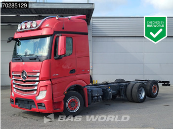 Kabiinišassiiga veoauto MERCEDES-BENZ Actros 2548