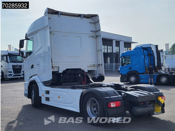 DAF XG 480 4X2 Retarder 2xTanks Standklima LED ACC Euro 6 liising DAF XG 480 4X2 Retarder 2xTanks Standklima LED ACC Euro 6: pilt 2