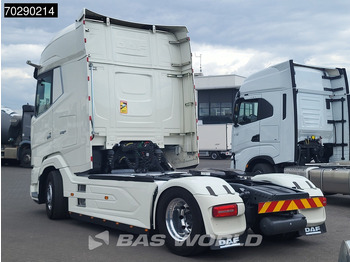 Sadulveok DAF XG+ 530 4X2 Retarder 2x Tanks Standklima Leather Alcoa's: pilt 2