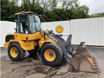 Rataslaadur VOLVO L30G