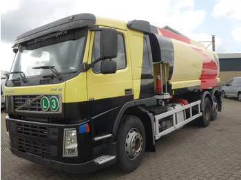 Tsisternauto VOLVO FM12