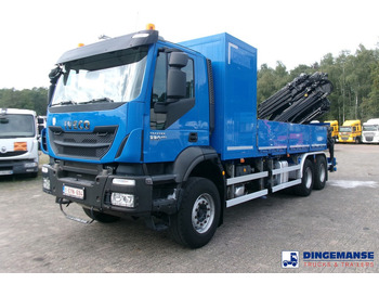 Kraanaga veoauto IVECO