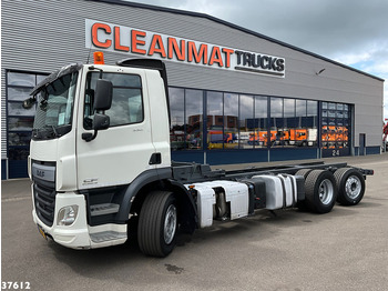 Kabiinišassiiga veoauto DAF CF 330