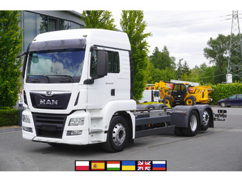 Kabiinišassiiga veoauto MAN TGS 26.420