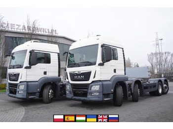 Kabiinišassiiga veoauto MAN TGS 35.420