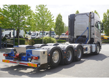 Kraanaga veoauto VOLVO Volvo FH16 750 8x4x4 / 750 HP! / Frame 685 cm / Steered 4th axle: pilt 5