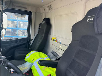 Külmutiga veoauto Iveco SWay 400 Lamberet Tiefkühlkoffer Thermo King LBW: pilt 2