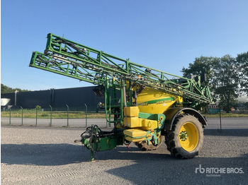 Järelveetav pritsija 2002 John Deere 840 28 m Pull-Type Sprayer: pilt 2