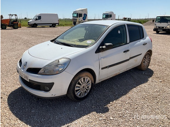 Auto RENAULT