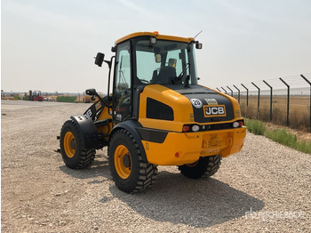 Rataslaadur JCB 409