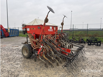 Külvimasin 2011 Agriwork SPE 450X32 Air Seeder: pilt 2 Külvimasin 2011 Agriwork SPE 450X32 Air Seeder: pilt 2