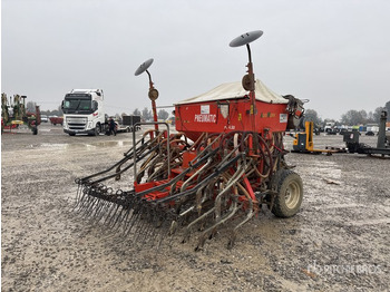 Külvimasin 2011 Agriwork SPE 450X32 Air Seeder: pilt 3 Külvimasin 2011 Agriwork SPE 450X32 Air Seeder: pilt 3