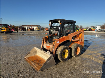 Kompaktlaadur KOMATSU SK714