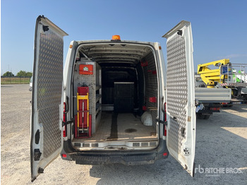 Kaubik 2015 Opel Movano 2.3 CDTI 125 QLI35 L3H2 E5+RWD Van Truck: pilt 5