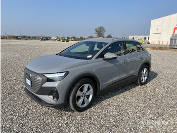 Maastur 2023 Audi Q4 Electric E-TRON SUV: pilt 3
